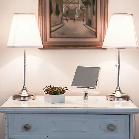 - Duomo Apartment *