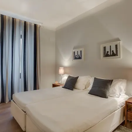 - Duomo Apartment