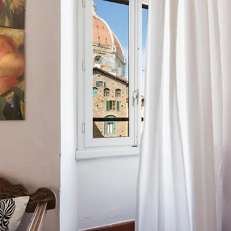 - Duomo Apartment