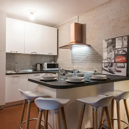 - Duomo Apartment *