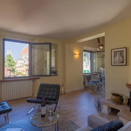 - Duomo Apartman Firenze