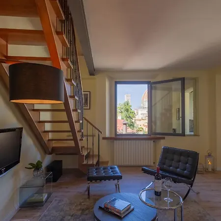 - Duomo Apartman *